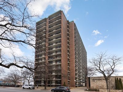 5901 N Sheridan Rd APT 2K, Chicago, IL, 60660