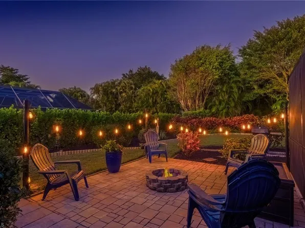 2236 Queens BLVD, NAPLES, FL 34112