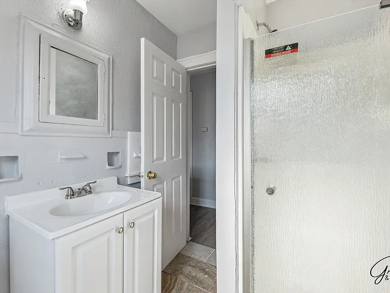 12650 Griggs St — Photo 32