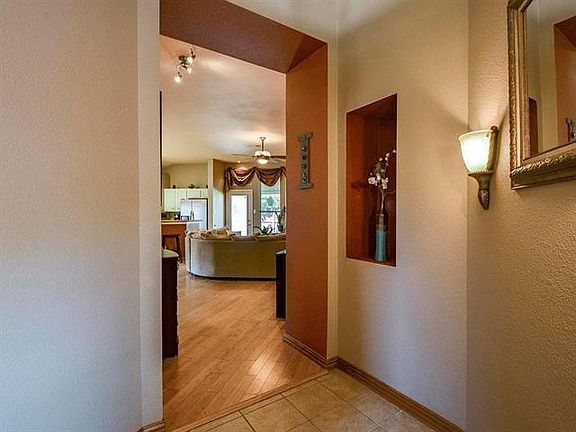 4th image of 505 Port Allen Dr