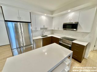 1950 Washington St #3D, Boston, MA 02118