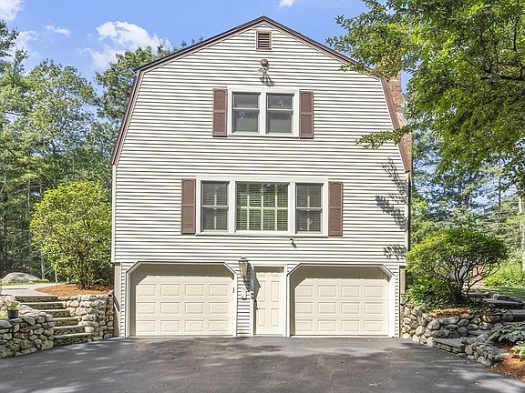 2nd image of 37 Farrwood Dr