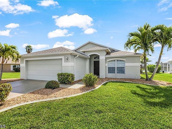 3rd image of 15591 Beach Pebble Way