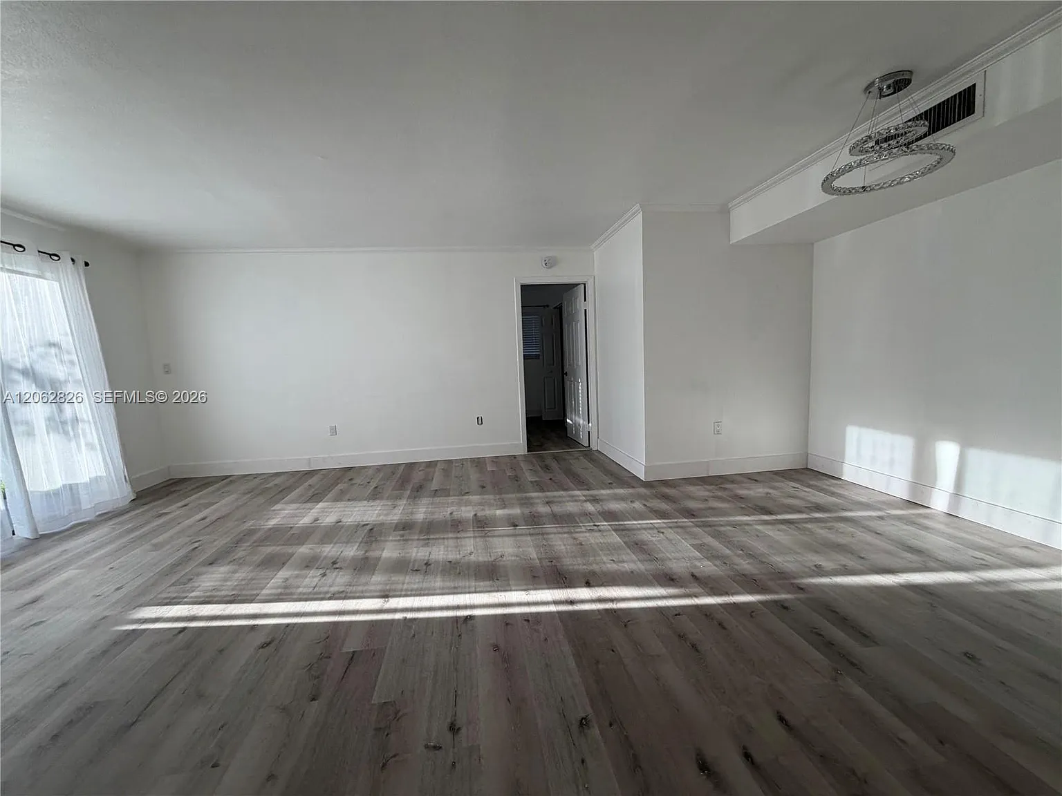 Carmel Lakes Condo No 7 — Photo 2