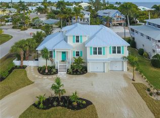12 Palm Harbor Dr, Holmes Beach, FL 34217