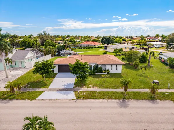 155 Morgan Ln SE, Port Charlotte, FL 33952