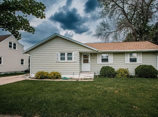 2105 6th Ave SE, Austin, MN 55912