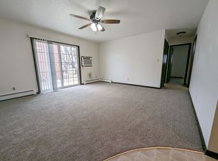 1015 12th St NE #7, Jamestown, ND 58401