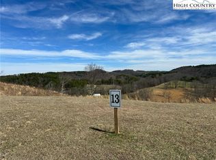 13 Turtle Ridge Rd, Sparta, NC 28675