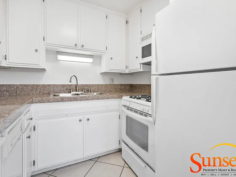 4012 Mississippi St #17 — Photo 7