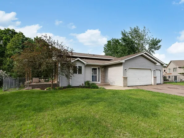 2739 233rd Ln NW, Saint Francis, MN 55070