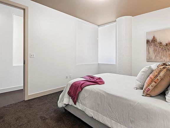 3rd image of 2600 W 7th St APT 2648