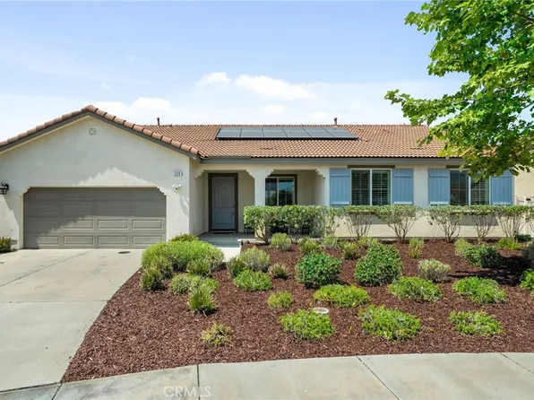 208 Parkview Ct, Calimesa, CA 92320