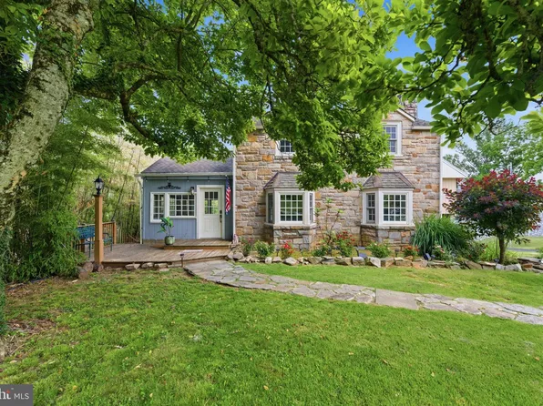 4240 Fairview Ave, Newtown Square, PA 19073