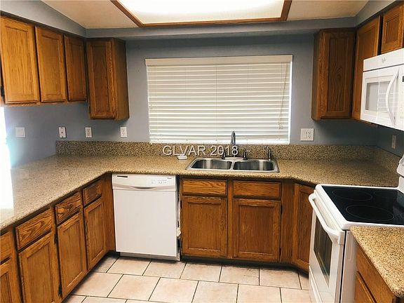 5th image of 7270 Hinson St
