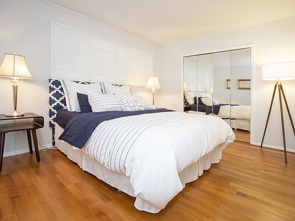 4th image of 50 Glendale St APT 205