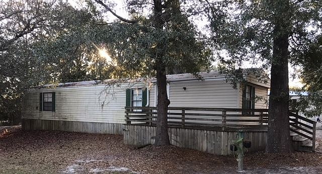 1st image of 106 Cypress Lake Dr