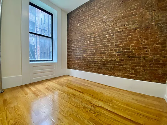 Rented by Corcoran | media 6