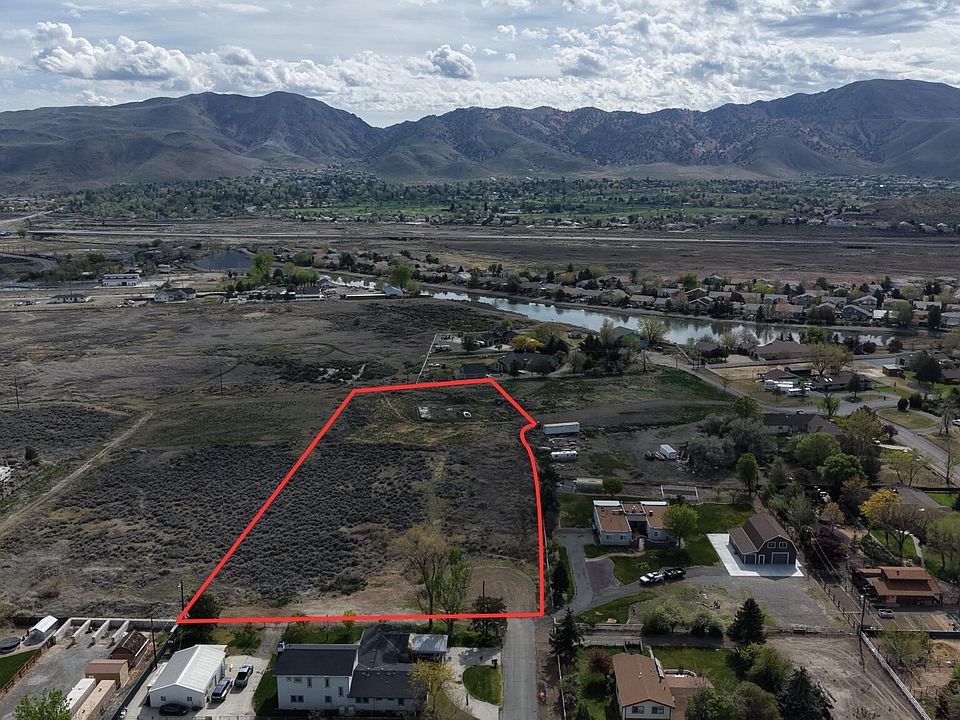 1st image of 4960 Charlotte Way