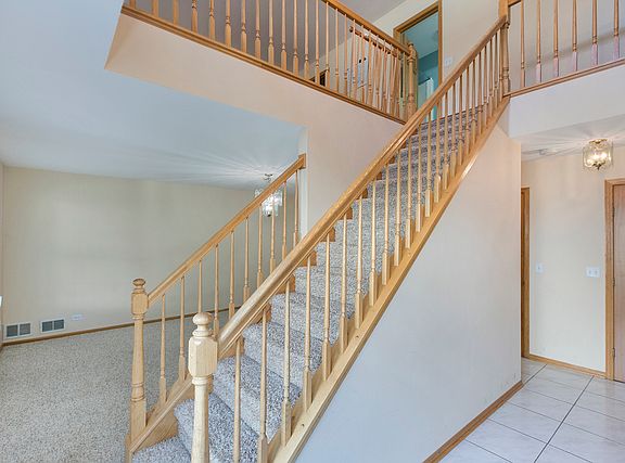 4th image of 1464 Laurel Oaks Dr #B