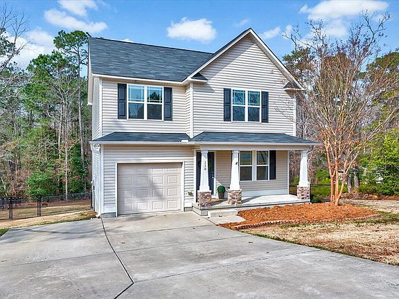 5th image of 130 Cherryhill Dr