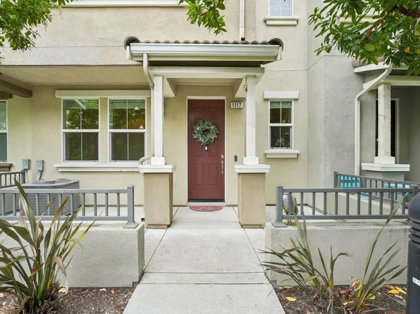 1117 Martin Luther King Dr, Hayward, CA 94541