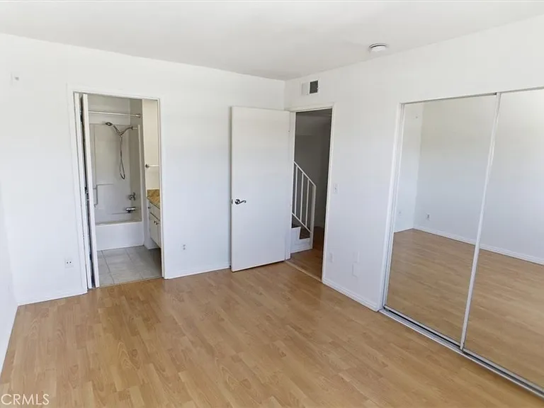 14727 Magnolia Blvd #110 — Photo 5