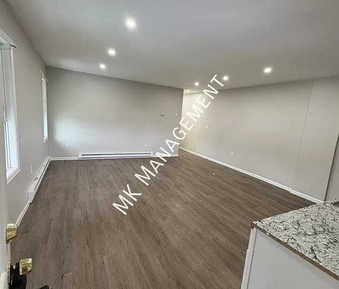 1431 Dartmouth St #2 — Photo 2