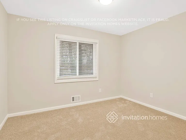 1100 Grace St SW — Photo 12