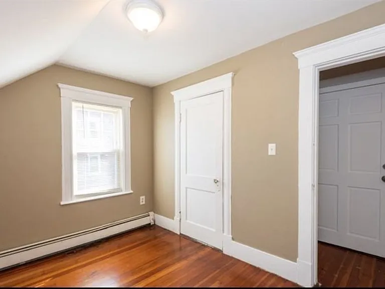 26-28 Salem St #3 — Photo 8