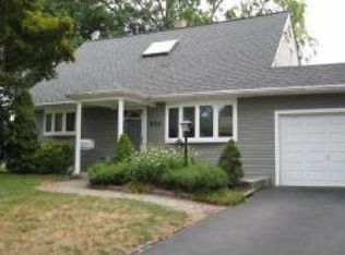 430 Clinton Ave, Middlesex, NJ 08846