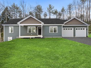 24 Hillside Drive, Raymond, ME 04071