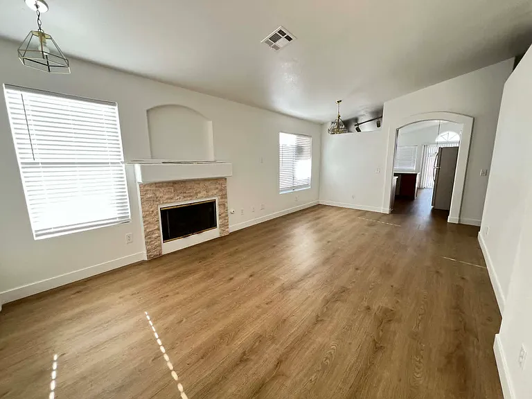 7116 Old Village Ave — Photo 24
