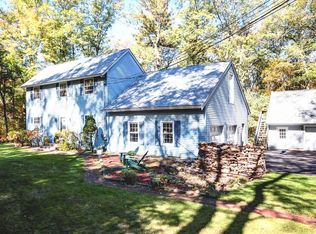 27 Grafton Rd, Upton, MA 01568