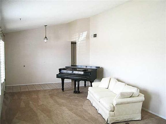 5th image of 6725 Paseo Redondo Ave