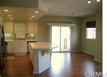 Eating area on 1st floor leads to balcony