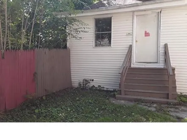 15 W 114th St, Chicago, IL 60628