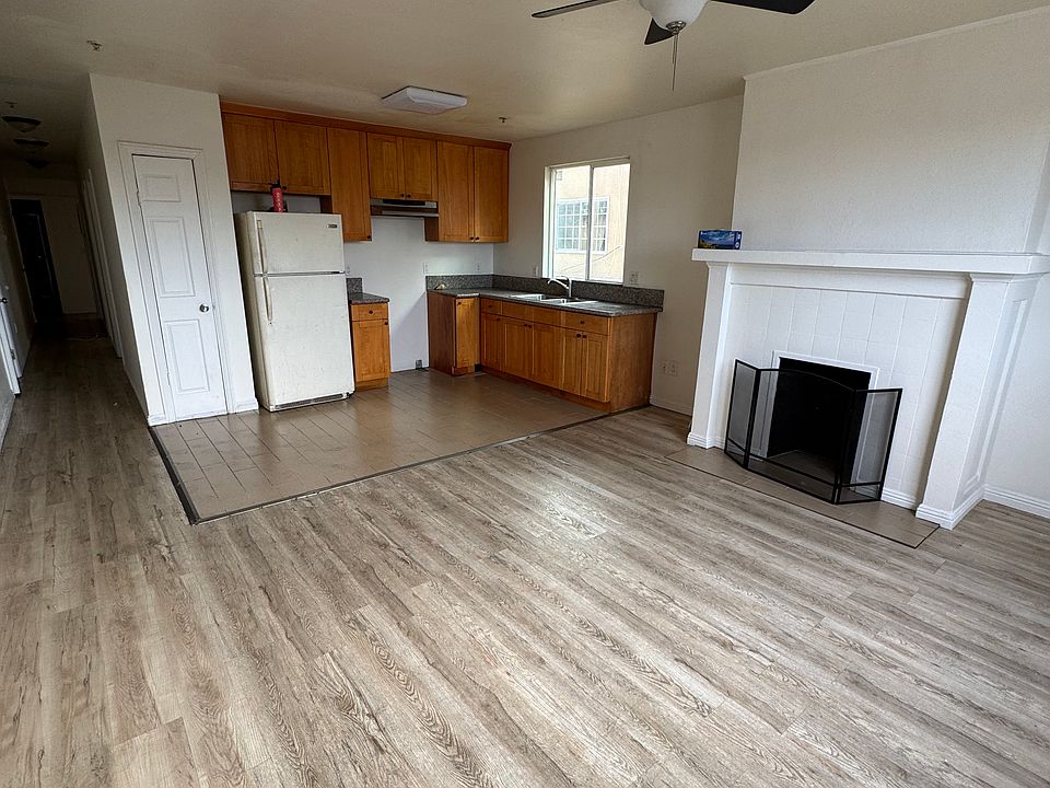 1st image of 4820 S Figueroa St APT 3