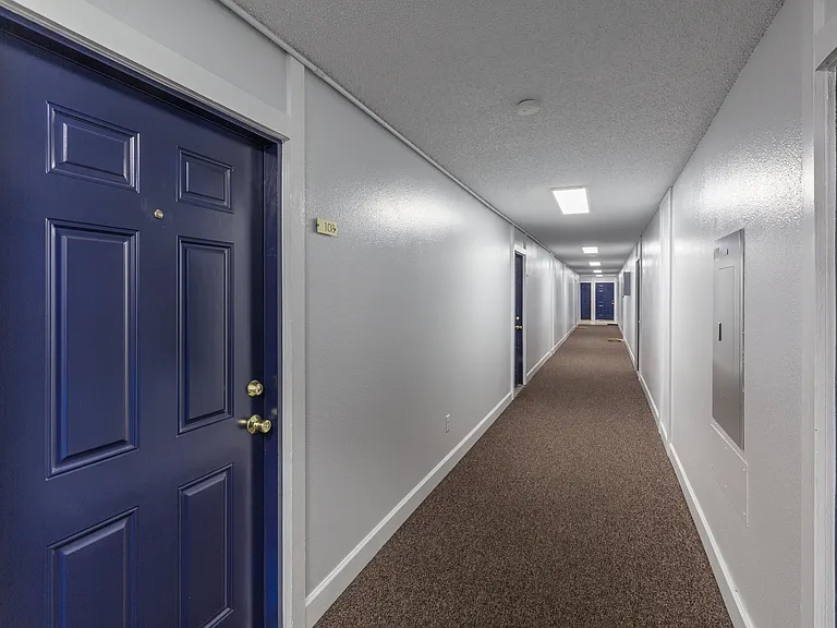Orchid Flats | Hallway