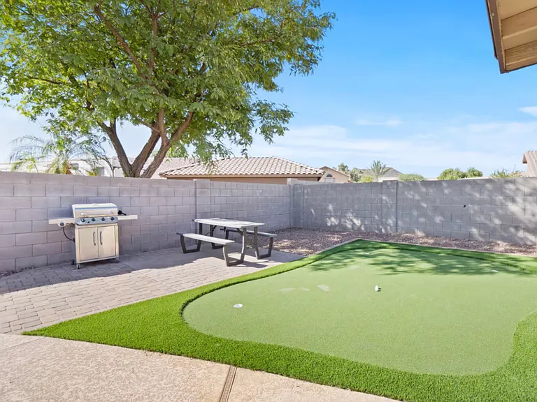5320 W Taro Ln — Photo 24