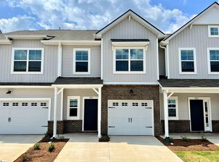 314 Hollenbeck Pl, Greenville, SC 29607