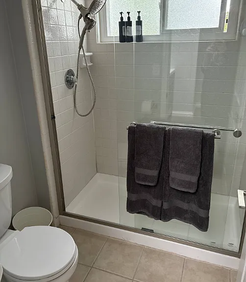 145 Waugh Ave — Photo 17