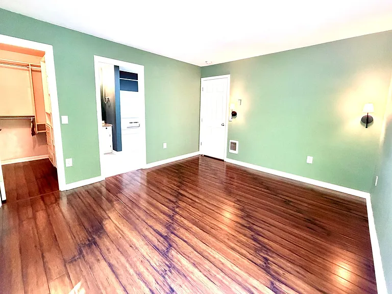 5142 SW Multnomah Blvd #H — Photo 9