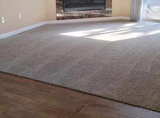 241 SW Pinetree Ln, Lees Summit, MO 64063