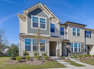 492 Channel Drop Dr #116, Clayton, NC 27520