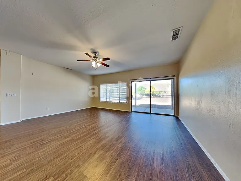 5526 W Pecan Rd — Photo 6