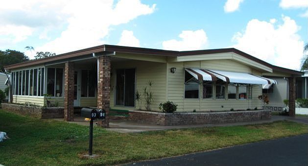 Front w/patio