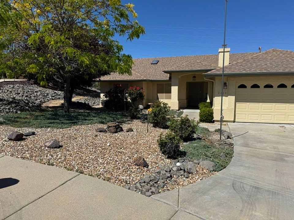 1st image of 2424 N Leah Ln
