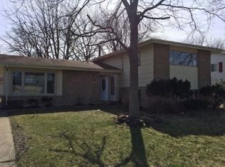 213 Indiana St, Park Forest, IL