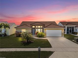 6887 Mill Pond Cir, Naples, FL 34109